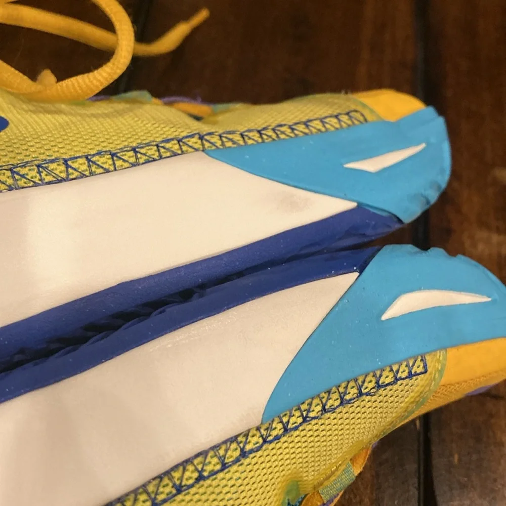 Youth Size 5.5 Nike Kyrie Flytrap Kaleidoscope Basketball Shoes (ABBA) - Picture 10 of 14